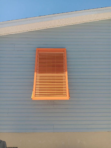 Bahama shutter