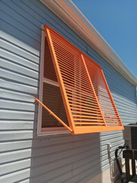 Bahama shutter