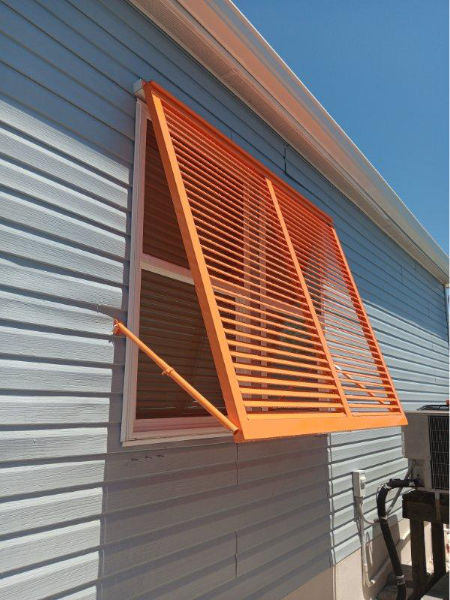Bahama shutter