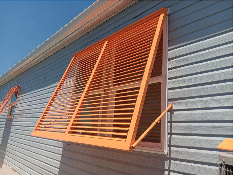 Bahama shutter