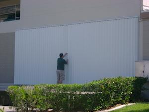 Operating lubricated shutters as part of maintenance